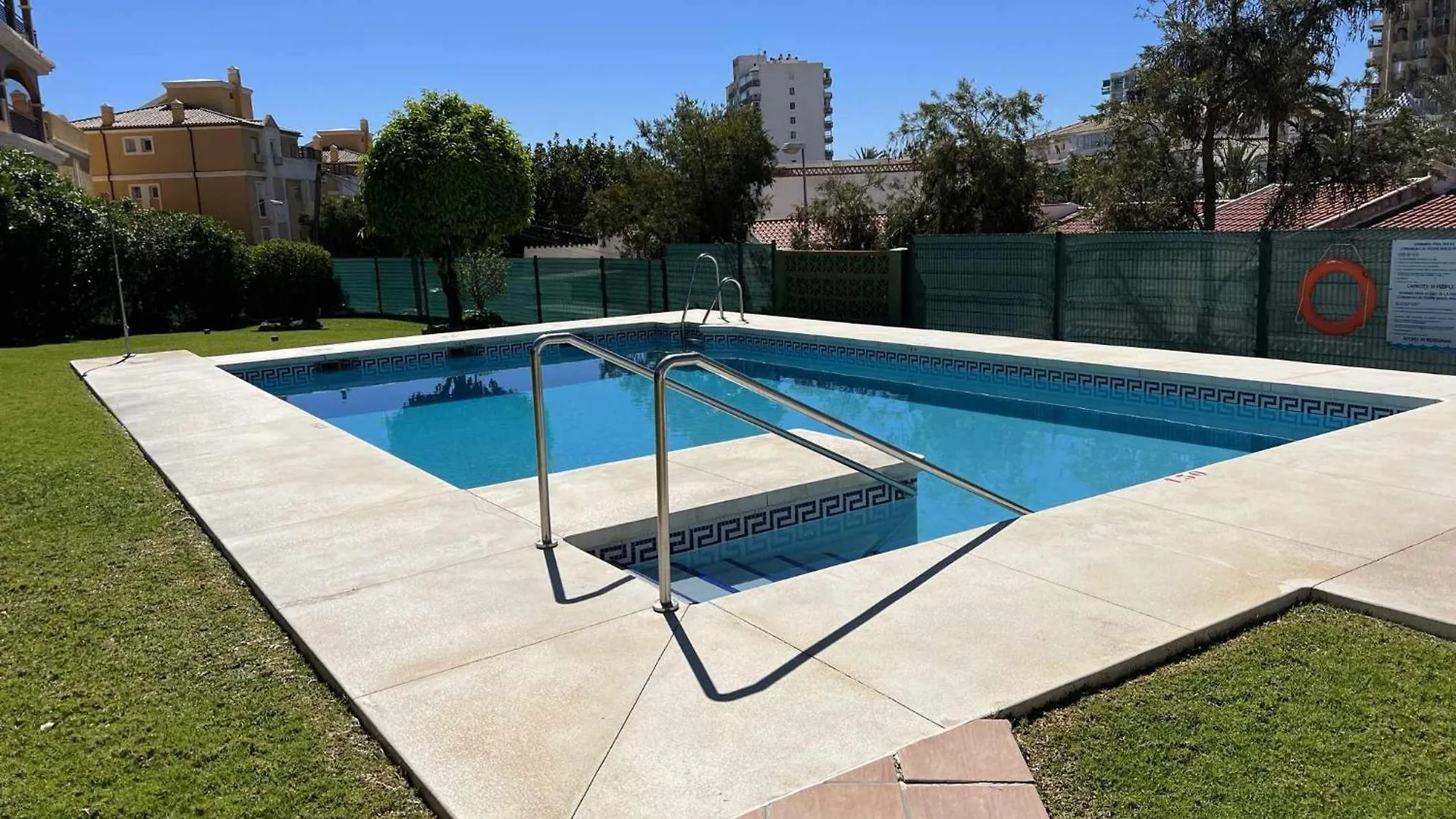 Apartamento Con Jardin Privado Benalmádena 0*,